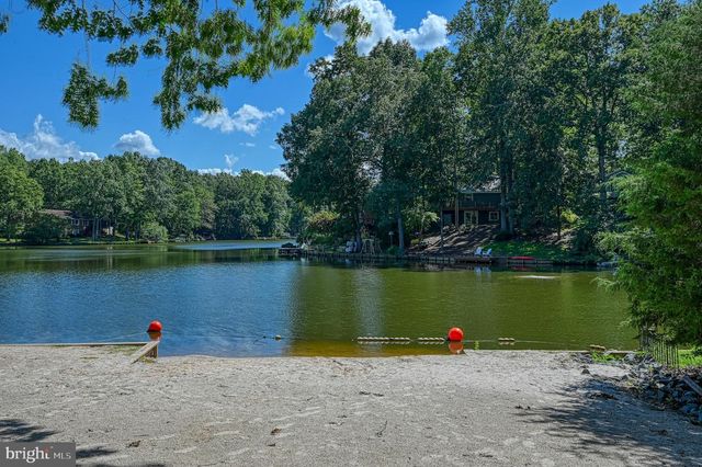 222 BATTLEFIELD RD, Locust Grove, VA 22508