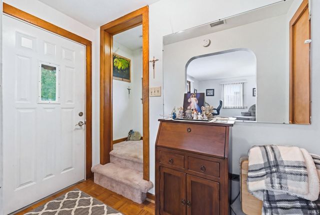 7314 Bluffton Road, Fort Wayne, IN 46809