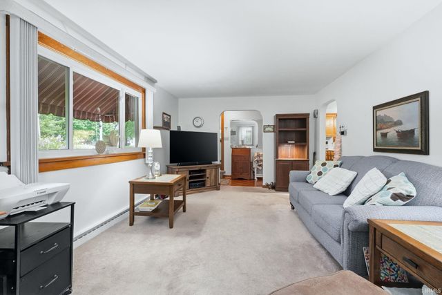 7314 Bluffton Road, Fort Wayne, IN 46809