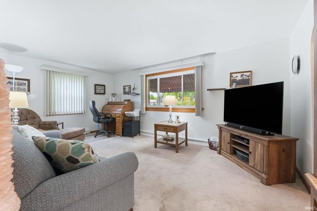 7314 Bluffton Road, Fort Wayne, IN 46809