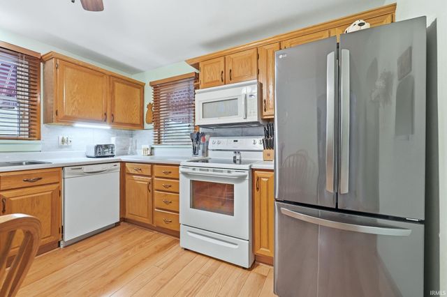 7314 Bluffton Road, Fort Wayne, IN 46809