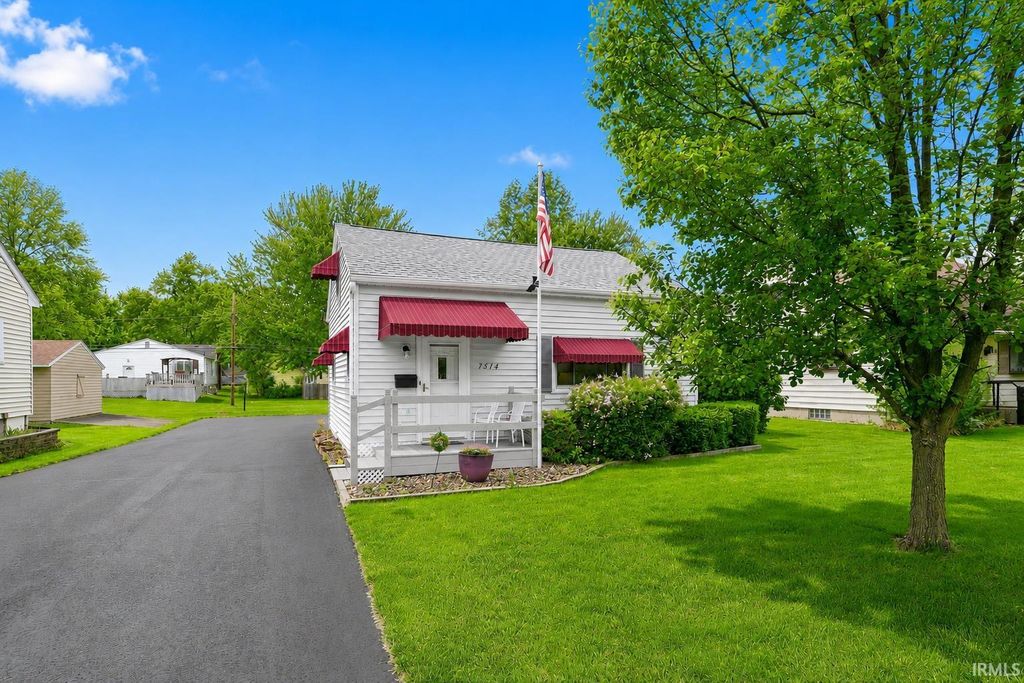 7314 Bluffton Road, Fort Wayne, IN 46809