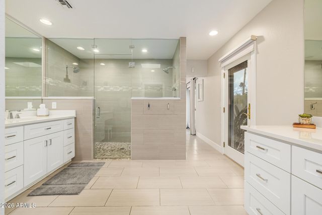 5402 E LAUREL Lane, Scottsdale, AZ 85254