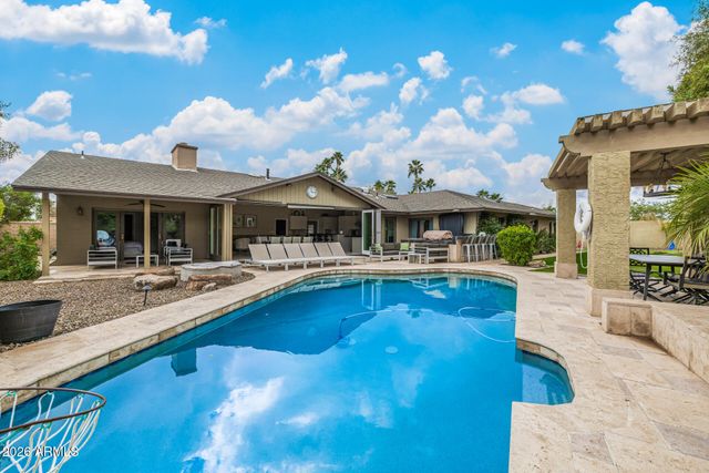 5402 E LAUREL Lane, Scottsdale, AZ 85254