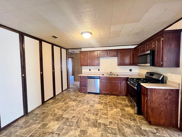 2714 Blum Street, San Angelo, TX 76903