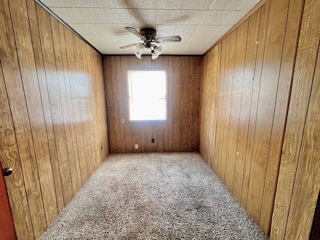 Image 16 of property listing at 2714 Blum St, San Angelo, TX 76903