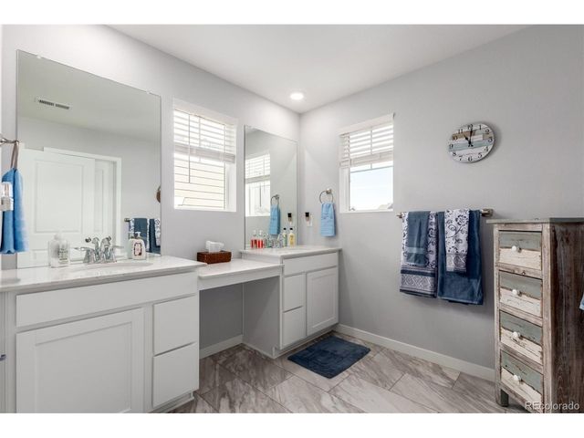 24306 E Ohio Dr, Aurora, CO 80018