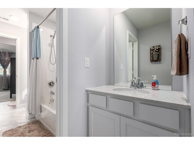 24306 E Ohio Dr, Aurora, CO 80018