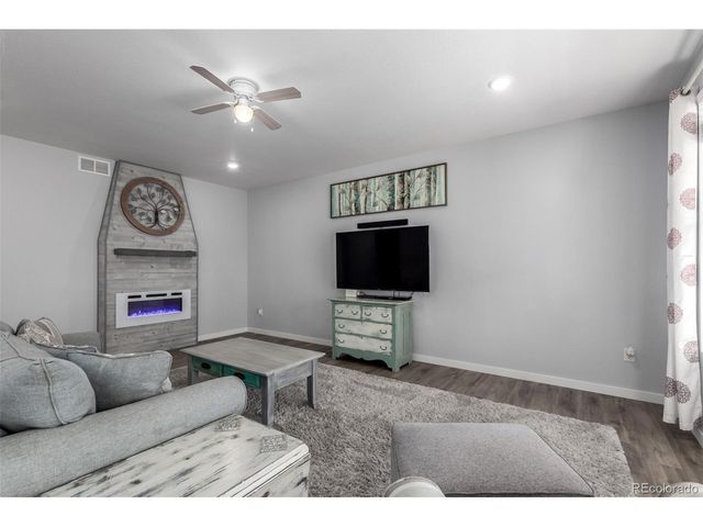 24306 E Ohio Dr, Aurora, CO 80018