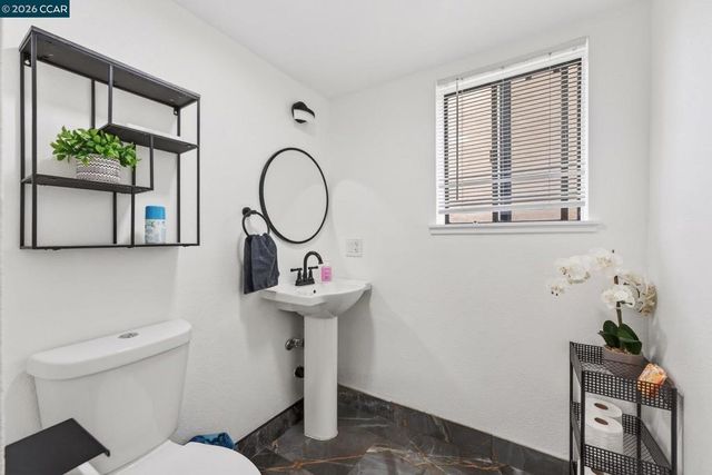 1814 Mason St, San Pablo, CA 94806