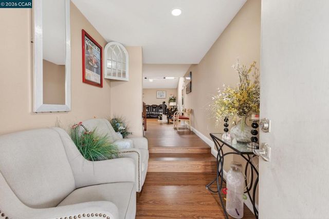 1814 Mason St, San Pablo, CA 94806
