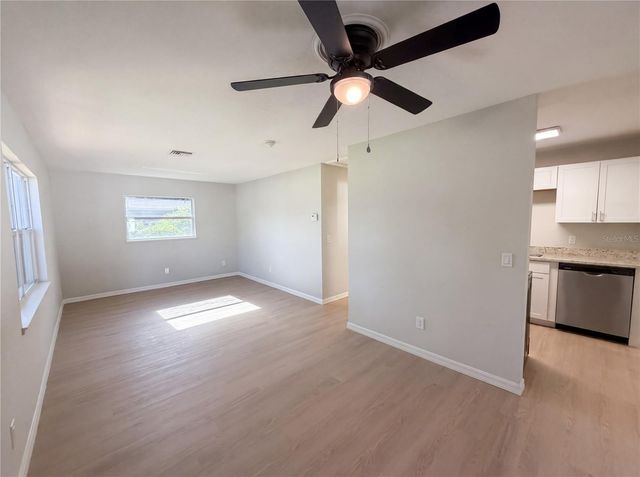 4406 LENOX BOULEVARD, Orlando, FL 32811