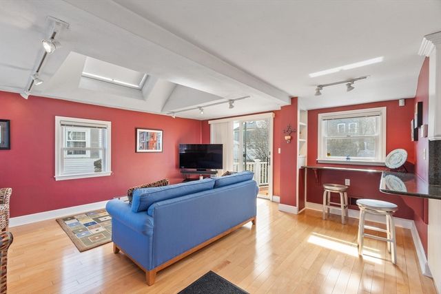 59 Eliot Road, Arlington, MA 02474