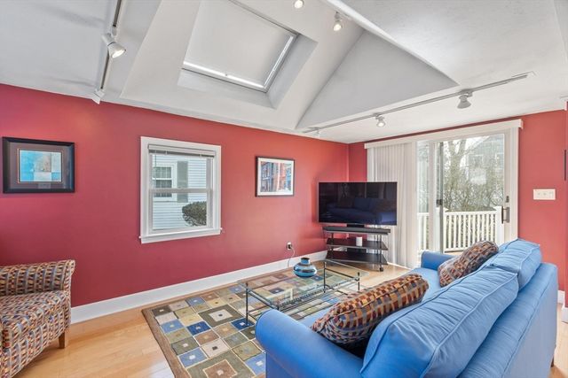 59 Eliot Road, Arlington, MA 02474