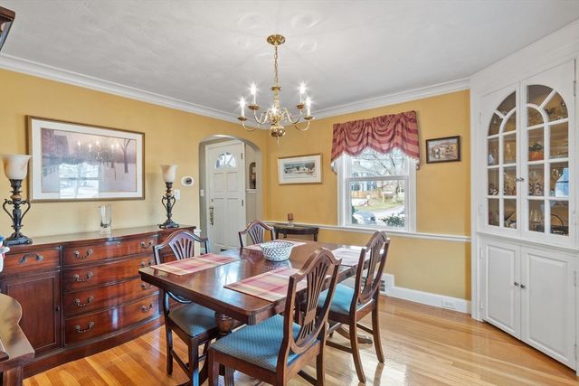 59 Eliot Road, Arlington, MA 02474