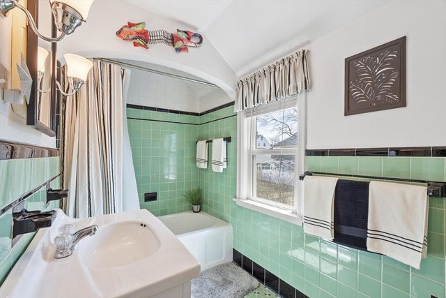 59 Eliot Road, Arlington, MA 02474