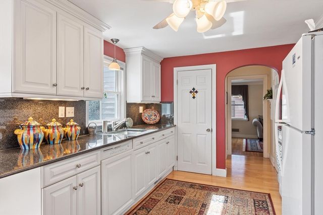 59 Eliot Road, Arlington, MA 02474