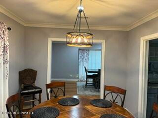 4322 Manhattan Road, Jackson, MS 39206