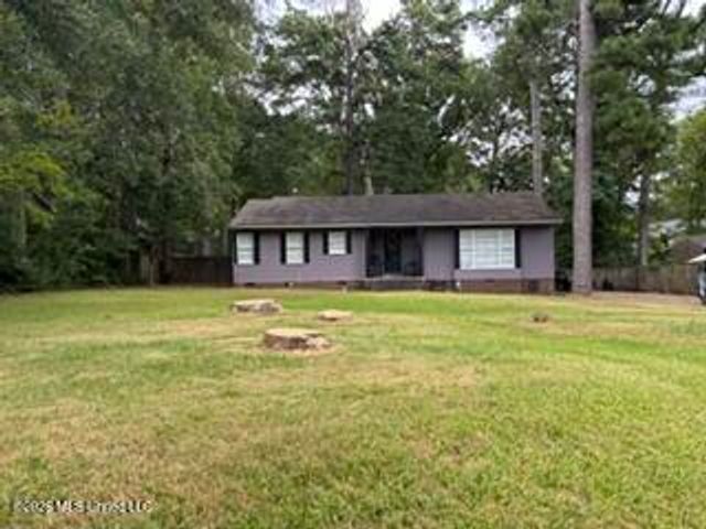 4322 Manhattan Road, Jackson, MS 39206
