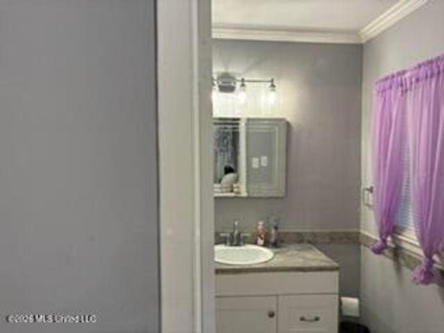 4322 Manhattan Road, Jackson, MS 39206
