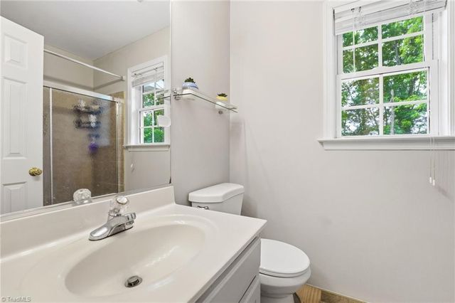 4004 Auburn Hills Drive, Greensboro, NC 27407
