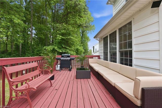 4004 Auburn Hills Drive, Greensboro, NC 27407