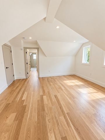 54 Adams St 4, Somerville, MA 02145
