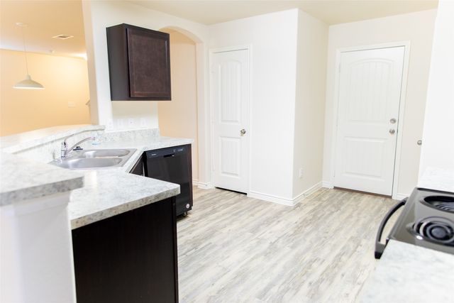 9906 Chilmark Way, Dallas, TX 76227