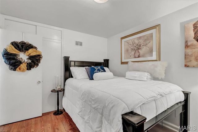 10307 Seaton Drive, St Louis, MO 63137