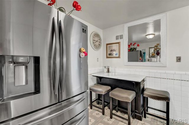 10307 Seaton Drive, St Louis, MO 63137