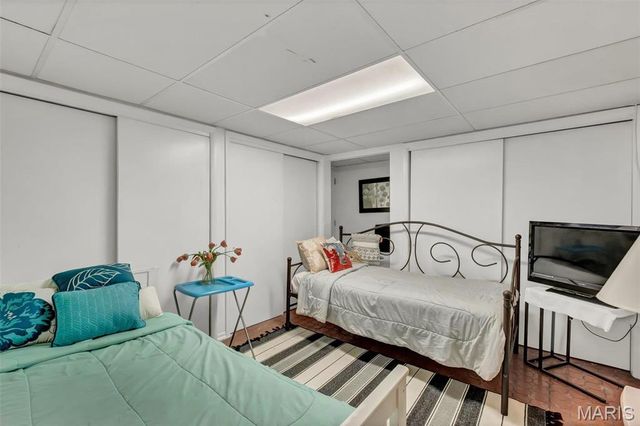 10307 Seaton Drive, St Louis, MO 63137