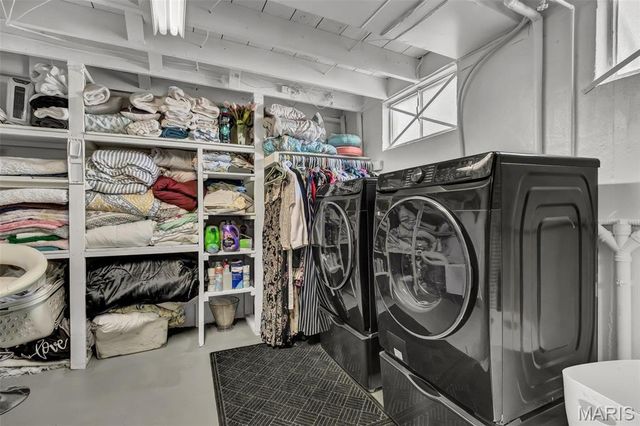 10307 Seaton Drive, St Louis, MO 63137