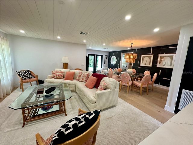 2505 NE 13TH AVENUE, Ocala, FL 34470