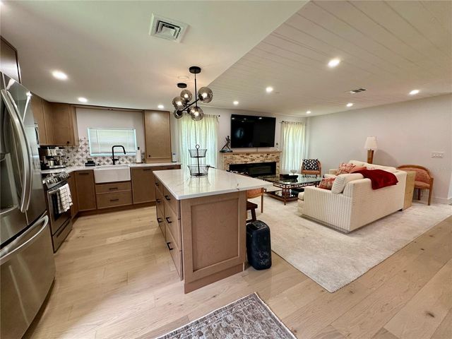 2505 NE 13TH AVENUE, Ocala, FL 34470