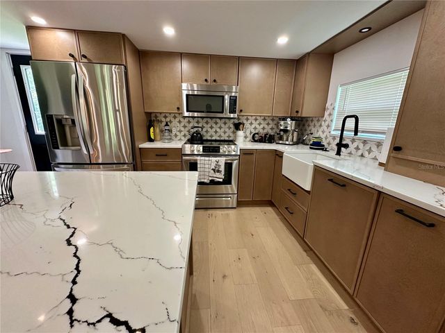 2505 NE 13TH AVENUE, Ocala, FL 34470