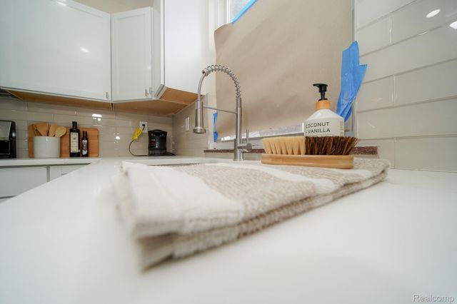 5911 Audubon Road, Detroit, MI 48224