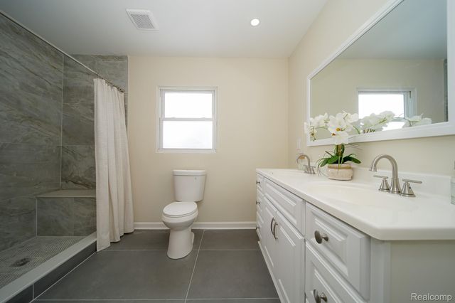 5911 Audubon Road, Detroit, MI 48224