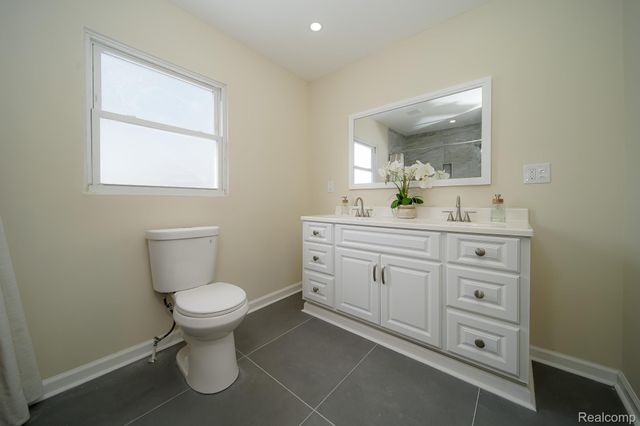 5911 Audubon Road, Detroit, MI 48224