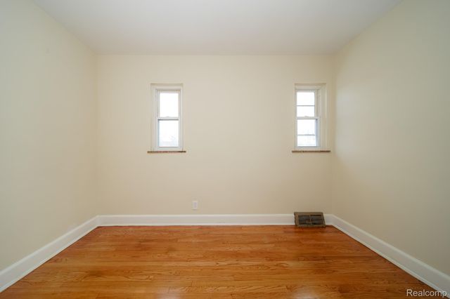 5911 Audubon Road, Detroit, MI 48224