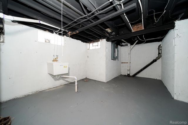 5911 Audubon Road, Detroit, MI 48224