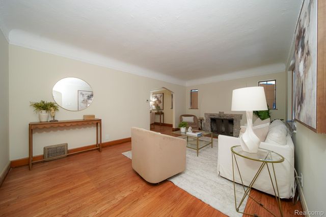 5911 Audubon Road, Detroit, MI 48224