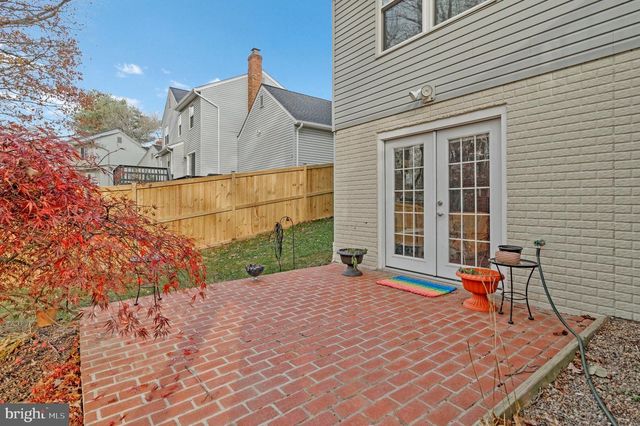 814 POTOMAC RIDGE COURT, Sterling, VA 20164