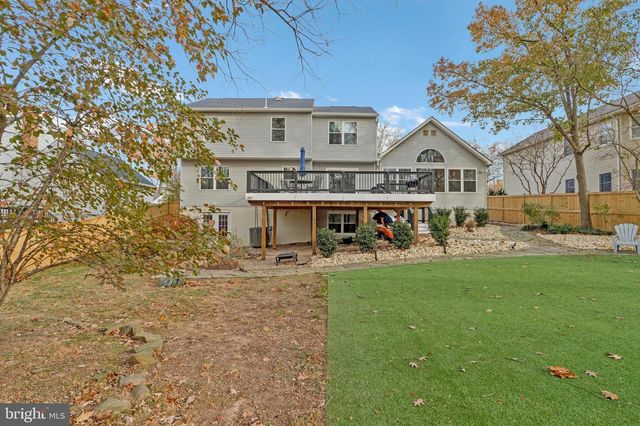 814 POTOMAC RIDGE COURT, Sterling, VA 20164