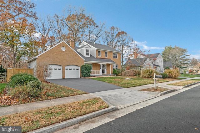 814 POTOMAC RIDGE COURT, Sterling, VA 20164