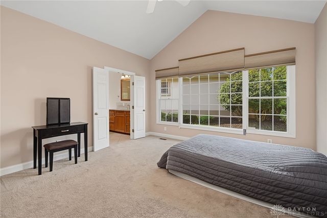 166 Barrington Village Drive, Xenia, OH 45385
