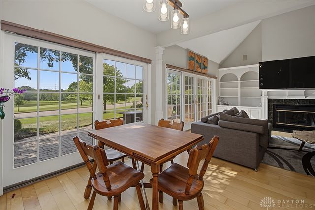 166 Barrington Village Drive, Xenia, OH 45385