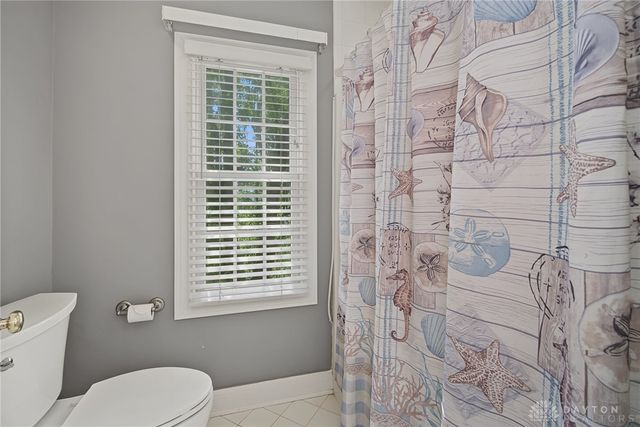166 Barrington Village Drive, Xenia, OH 45385