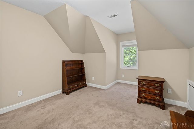 166 Barrington Village Drive, Xenia, OH 45385