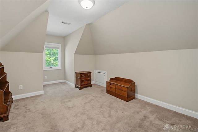 166 Barrington Village Drive, Xenia, OH 45385