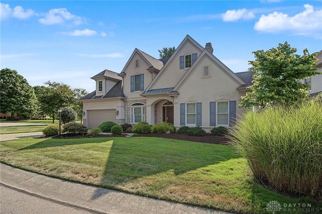 166 Barrington Village Drive, Xenia, OH 45385